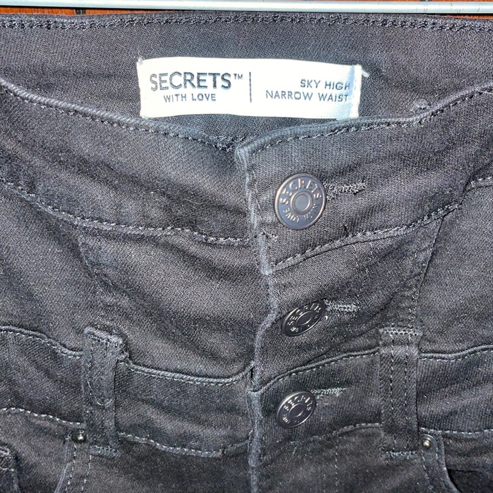 Super High-Waist Jeans - Picture 3 of 4